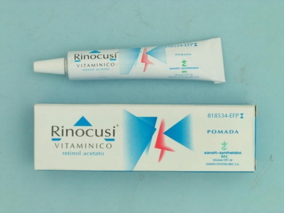 RINOCUSI VITAMINICO 12500 UI/G POMADA NASAL 10 G